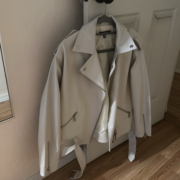 Misguided faux leather jacket - Picture 2 of 3